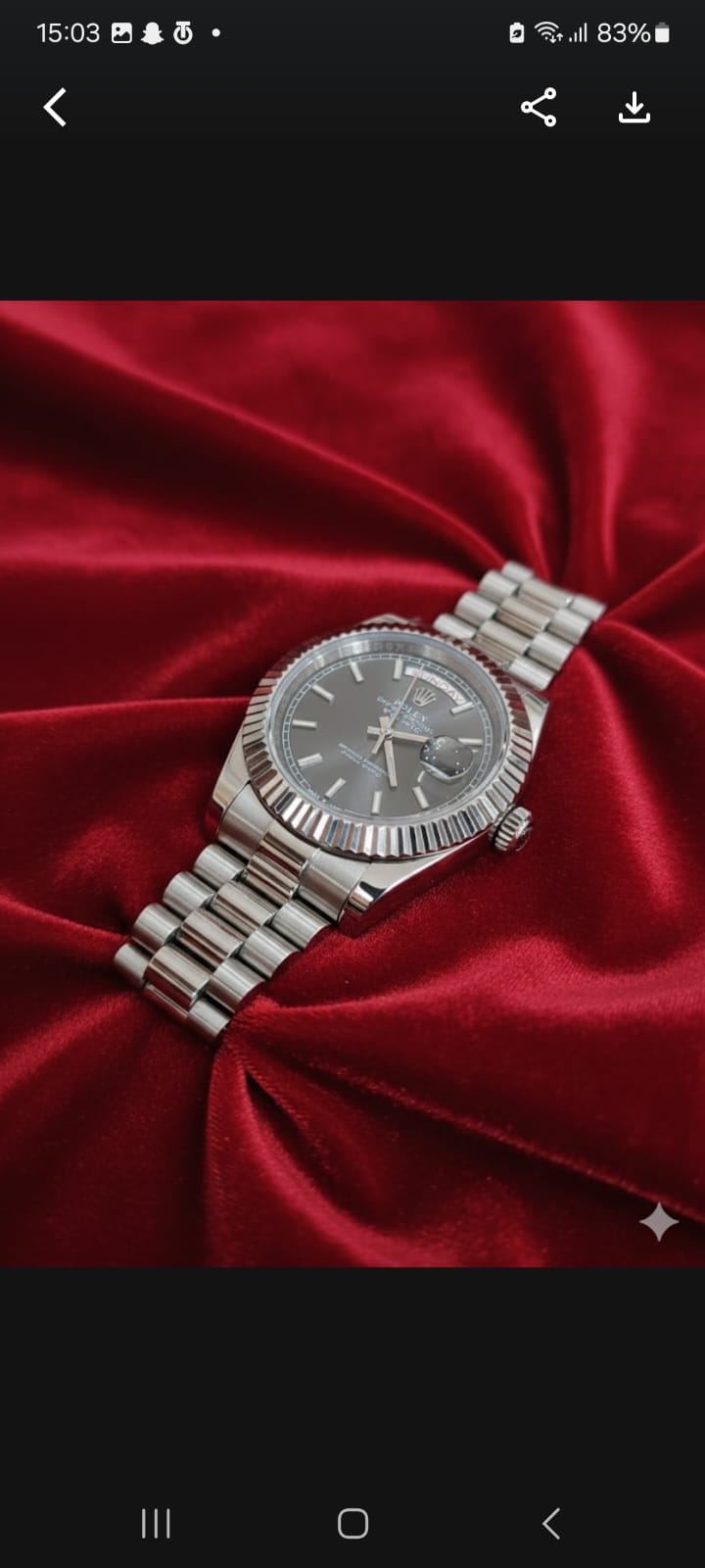 Elegance Redefined: Classic Men's Stainless Steel Watch with Date Function non automatic