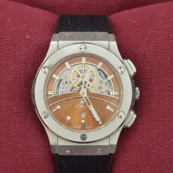 The best performance companion: Amazing features of the Hublot watch.